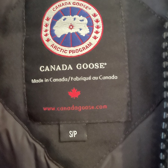 CANADA GOOSE VICTORIA PARKA SIZE S - Picture 5 of 9